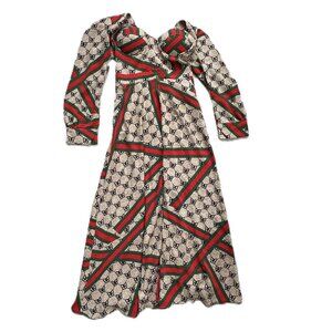 Small Long-sleeved Maxi Dress with green / red ribbon and butterfly design